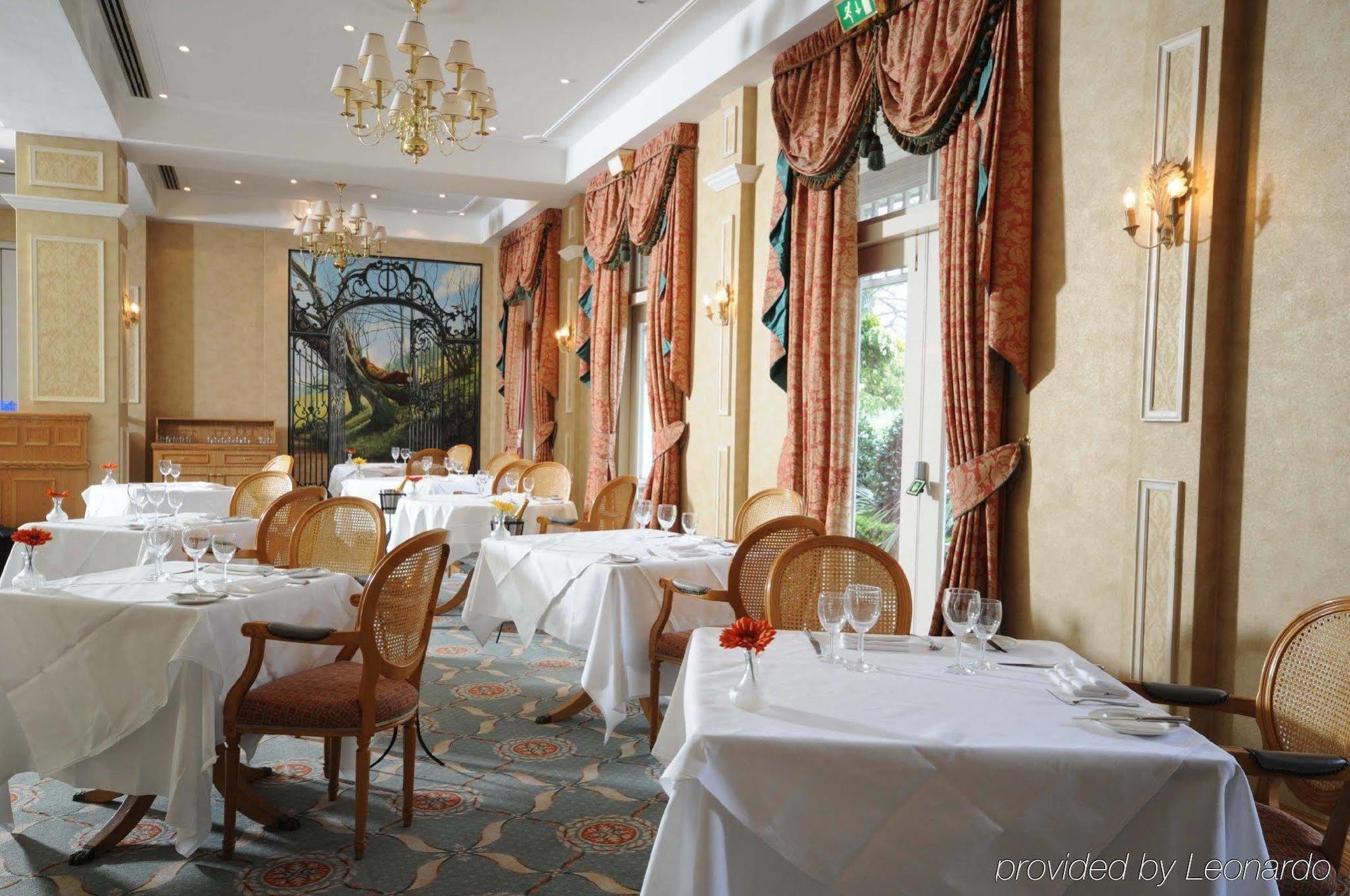 Coulsdon Manor And Golf Club *